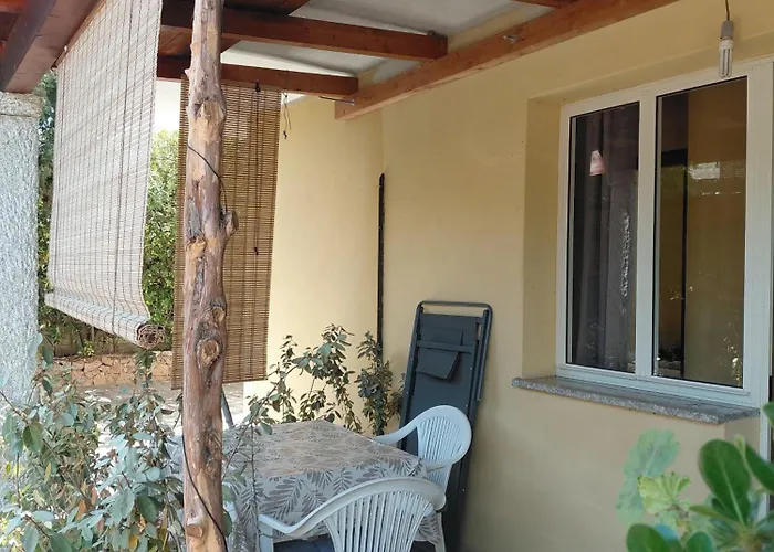 Casa Coghinas Mirto 公寓 圣玛丽亚
